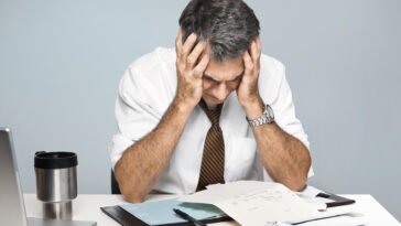 A Burn-out szindróma, ha az embert a munkája teljesen kizsigereli.