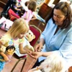 Az átlagnál elkötelezettebbek a gyermek-egészségügyben dolgozók