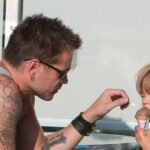 Colin Farrell színész, egy Angelman szindrómás fiú édesapja