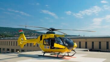 A héten leszállt az első helikopter