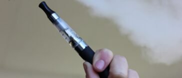 A napi e-cigaretta majdnem duplájára növeli a szívroham kockázatát
