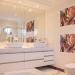 A fürdőszobai burkolatok