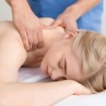 Ne masszíroztass otthon, mert veszélyes lehet! 14 A masszázs remek módja a feszültség oldásának és az izmok ellazításának