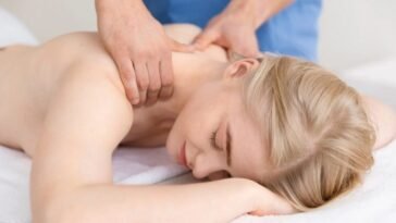 A masszázs remek módja a feszültség oldásának és az izmok ellazításának