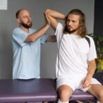 Mi a különbség a fizikoterápia és a fizioterápia között?