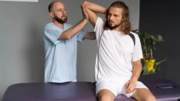 Mi a különbség a fizikoterápia és a fizioterápia között?